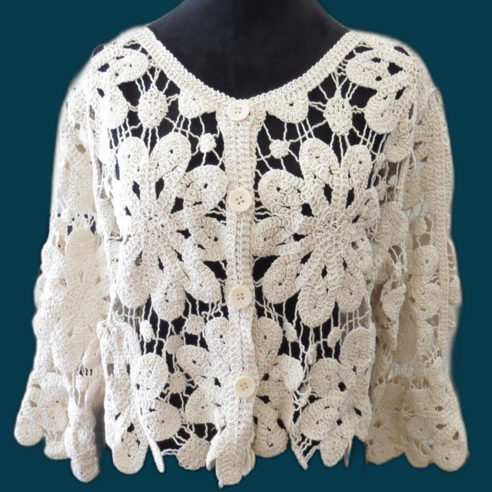 Bohemian Floral Open Knit Button Front Sweater Cottagecore  Ecru  L/XL read EUC